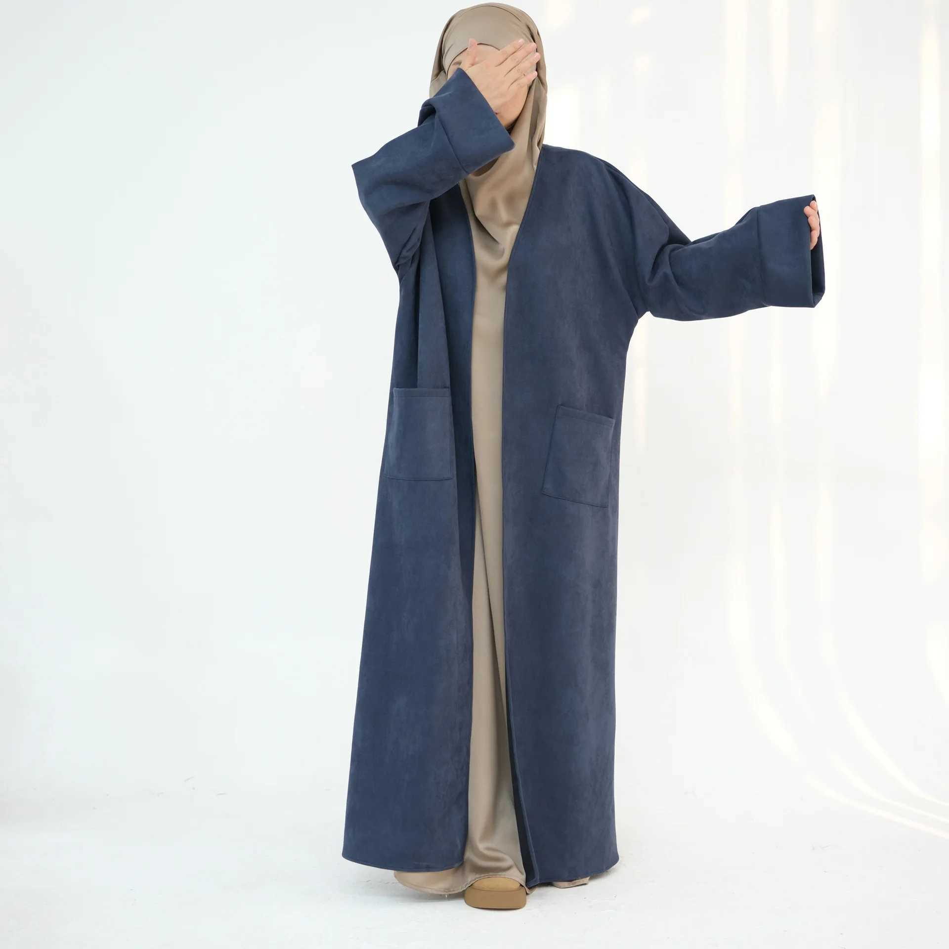 Winter Suede Open Abaya Kimono Cardigan Muslim Warm Coat Tunics and Abayas for Women Dubai Luxury Kaftan Autumn Islamic Clothing C2601027 - view 7