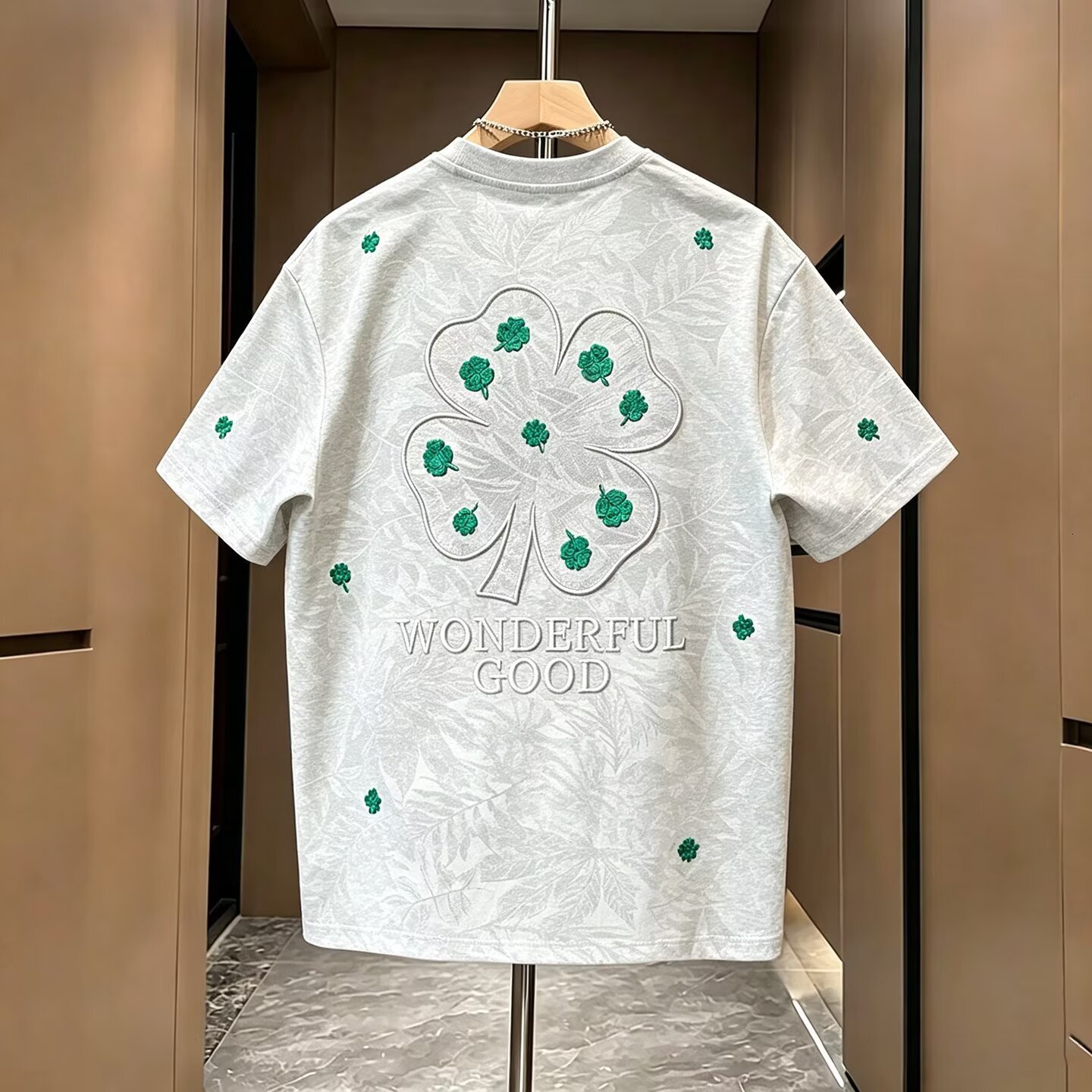 Thick-stitched Short-sleeved T-shirt Designed By The Designer Featuring Trendy And Versatile Style It Is A New Summer Collection For The Design Is Rel