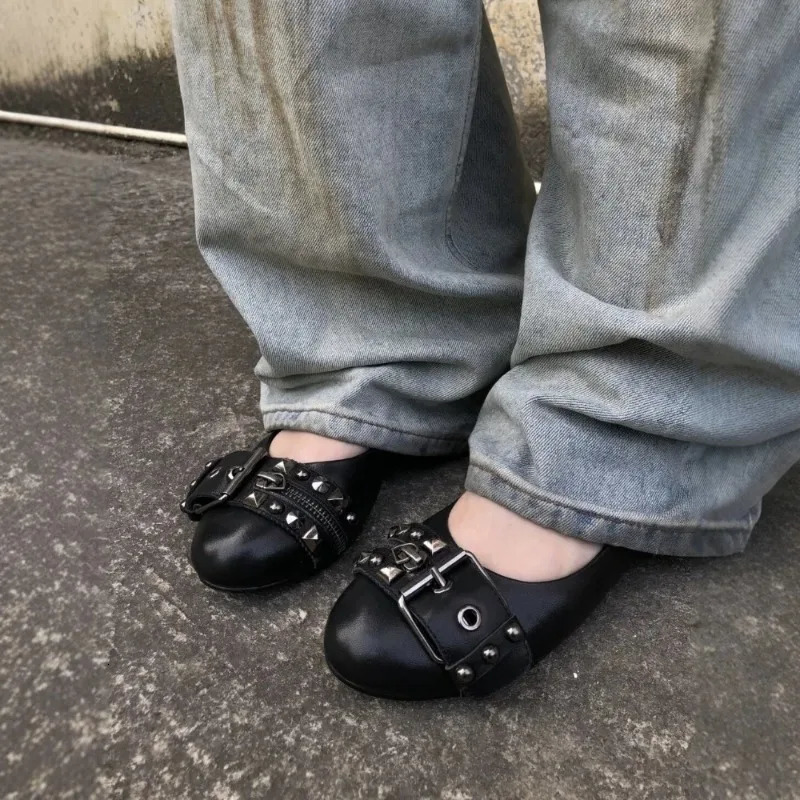 Women Rivet Leather Loafers Shallow Mouth Flat Bottom Slip on Flats Comfort Daily Commute All Match Casual Walking Footwear 260820 - view 3