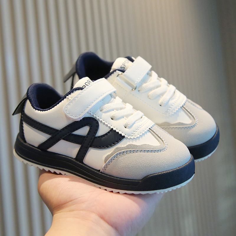 hot Free shipping luxury Children's shoes Spring and Autumn sports shoes Casual board shoes Soft sole