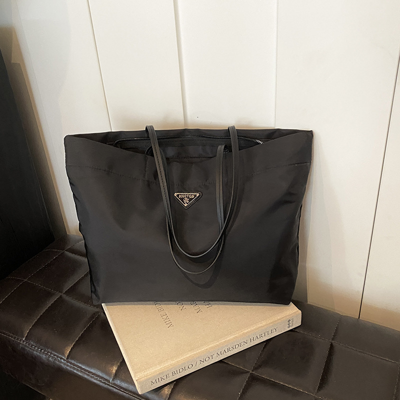Designer bag New Tote Female College Students, Crossbody for Class, Work Commute Shoulder Nylon Cloth Bag, Cotton Padded Large Bag - view 4