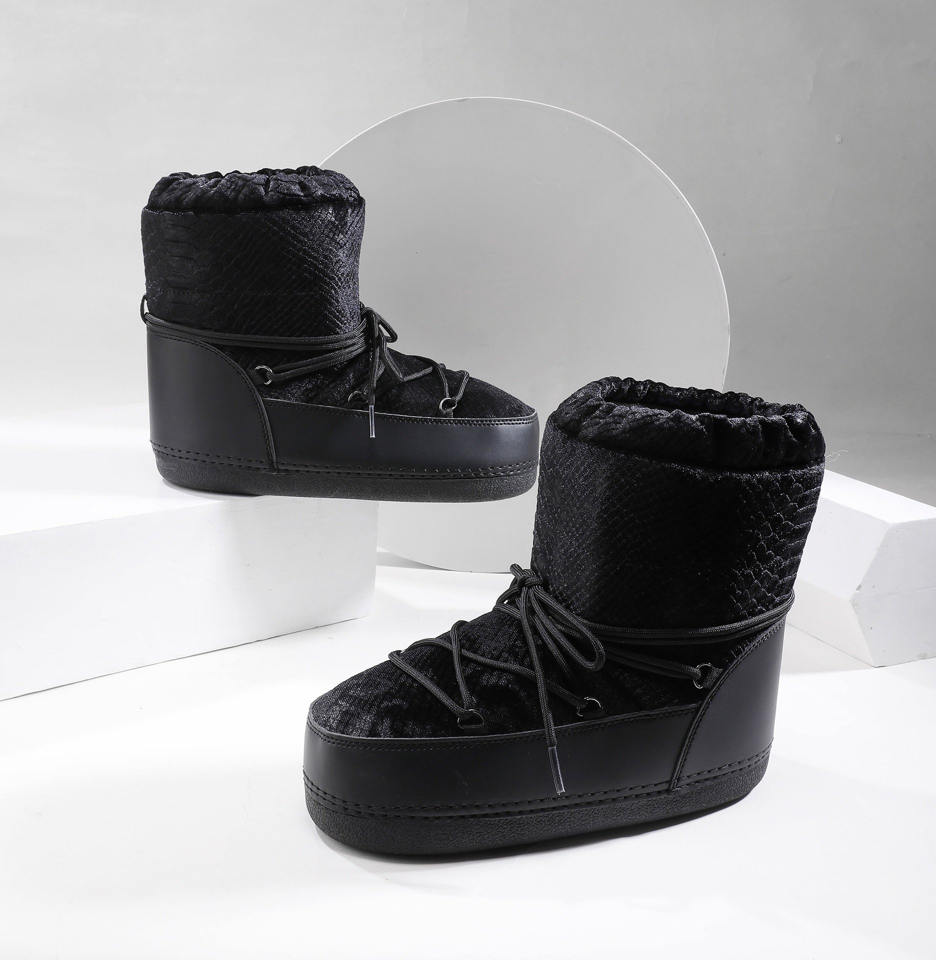 Women Winter Snow Boots Snake Pattern Plush Lining Lace Up Thick Platform Sole Warm Ankle Boots Outdoor Cold Weather Casual Shoes - view 4