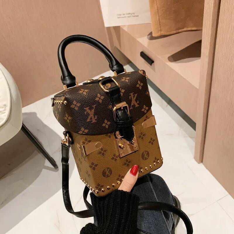 New designer luxury Niche phone 2026 New fashion crossbody box small square versatile printed shoulder and handheld women's bag Slim - view 8