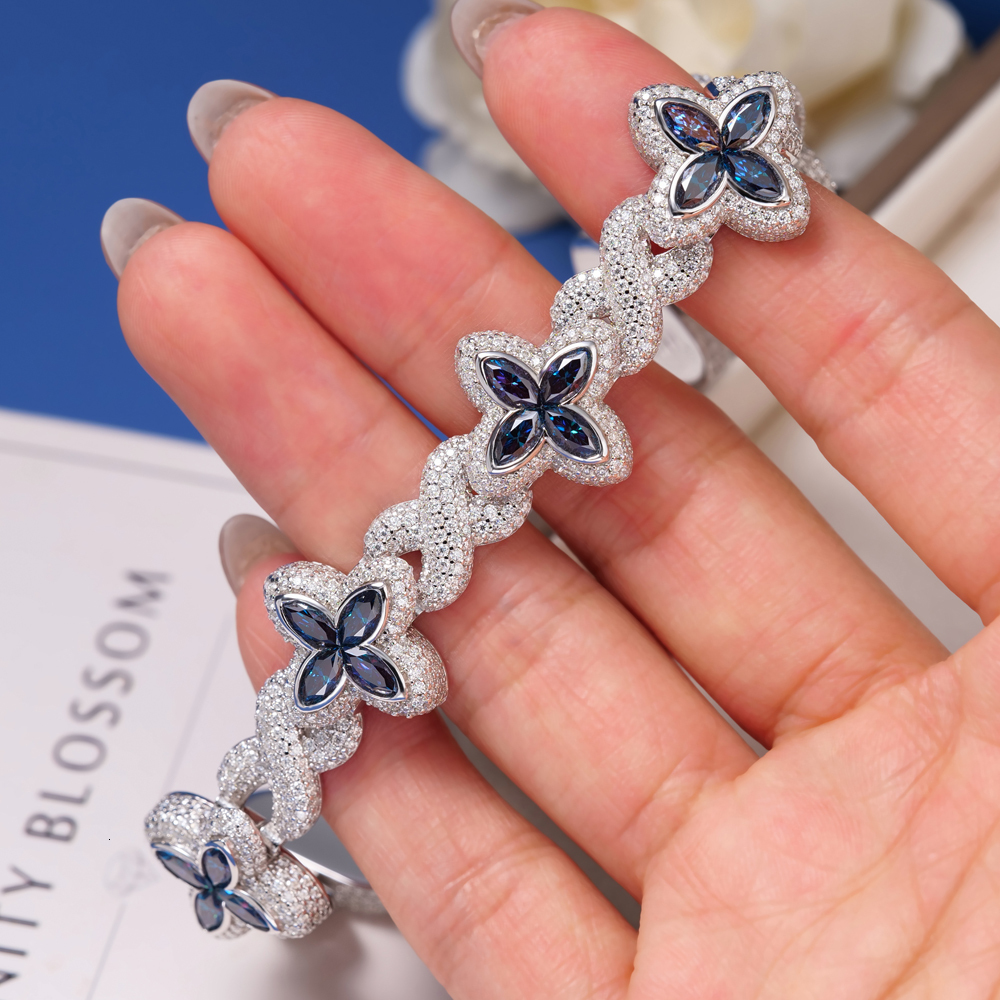 In Stock Wholesale Designer 925 Sterling Silver Four Leaf Clover Bracelet Moissanite Diamond Cuban Link Bracelet for Men Women - view 3
