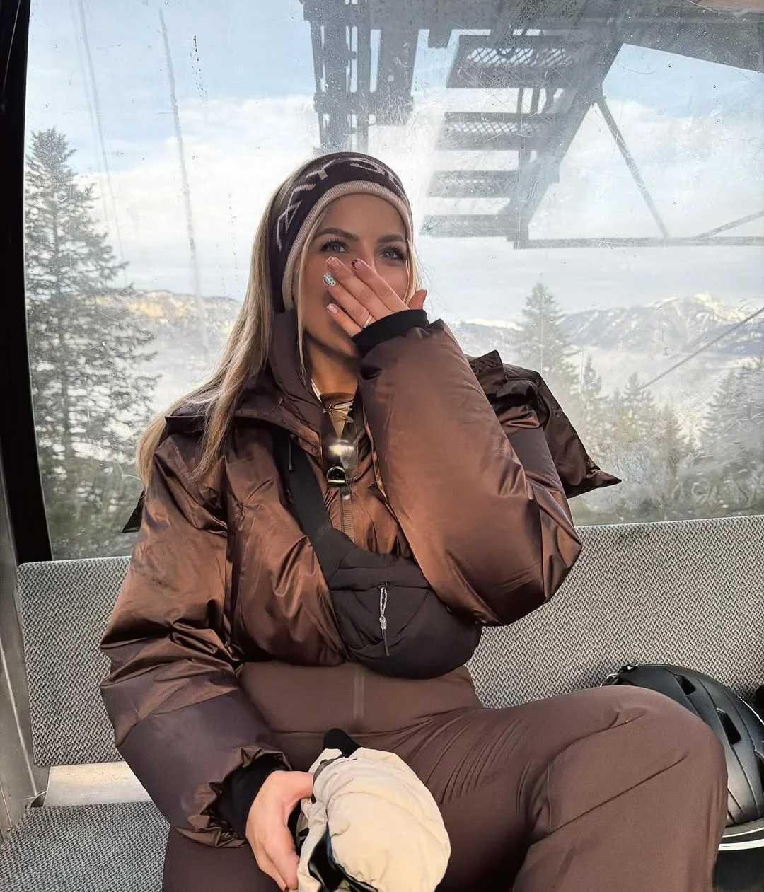 Suit Women One Piece Ski Zip Up Waterproof Sets White Black Color Block Hooded Warm Jumpsuit Lady Winter Snow Sport Outfit 2026 C260829 - view 7