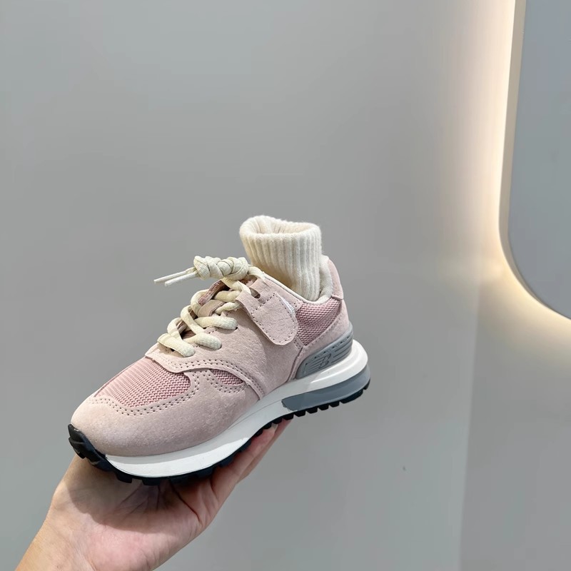 Designer 2026 Autumn Hot Casual Children's Running Shoes Lightweight Soft Bottom Student Outdoor Sports Shoes - view 6