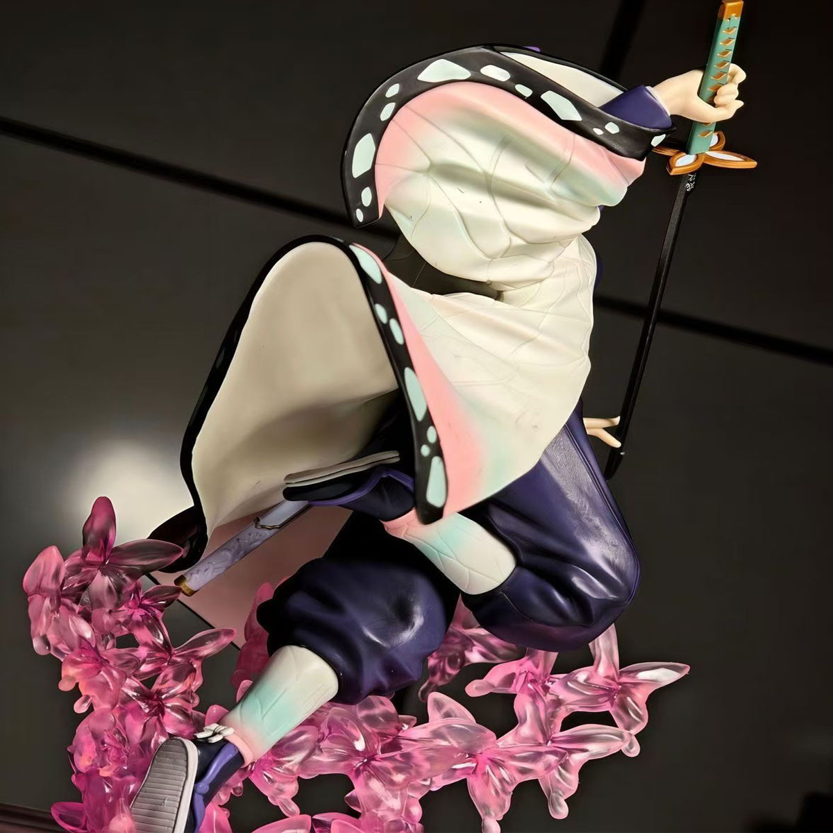 Demon Slayer Anime Kochou Shinobu Model Action Doll Statue Peripheral Toy PVC Gift Christmas Decor Figure Collect - view 3