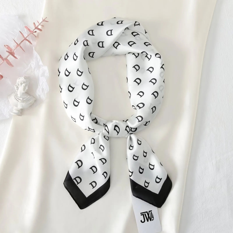 Designer Shawl For Woman Fashion Hair Ribbons Square Scarves Decorative Belts Silk Scarves Classic Shawls Luxurious Combinations Decorations High Qual - view 7