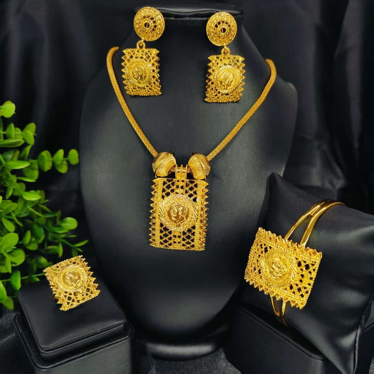 gold jewelry set with nine bead cuffs bracelets necklace African Dubai pendant earrings fashionable Italian jewelry241105 - view 3