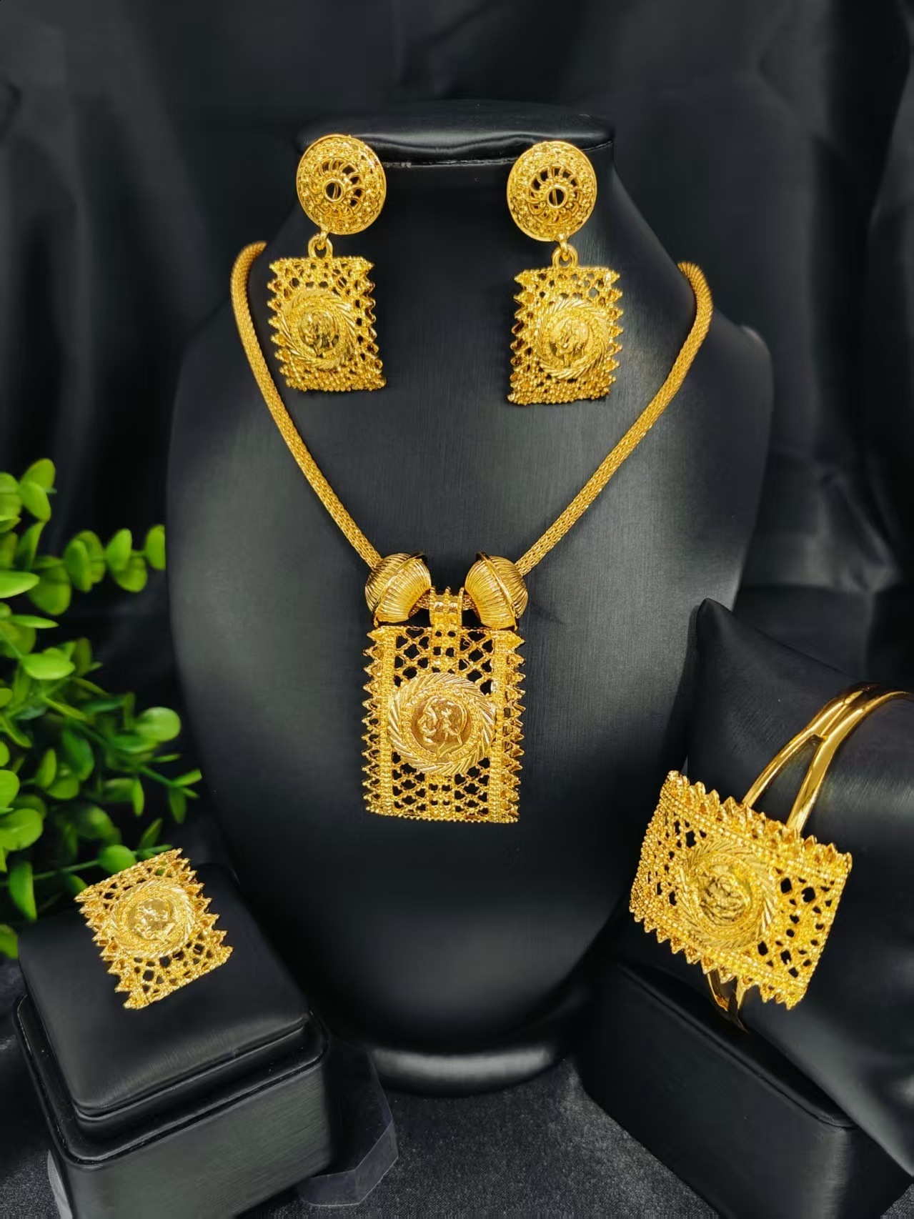 gold jewelry set with nine bead cuffs bracelets necklace African Dubai pendant earrings fashionable Italian jewelry241105 - view 7
