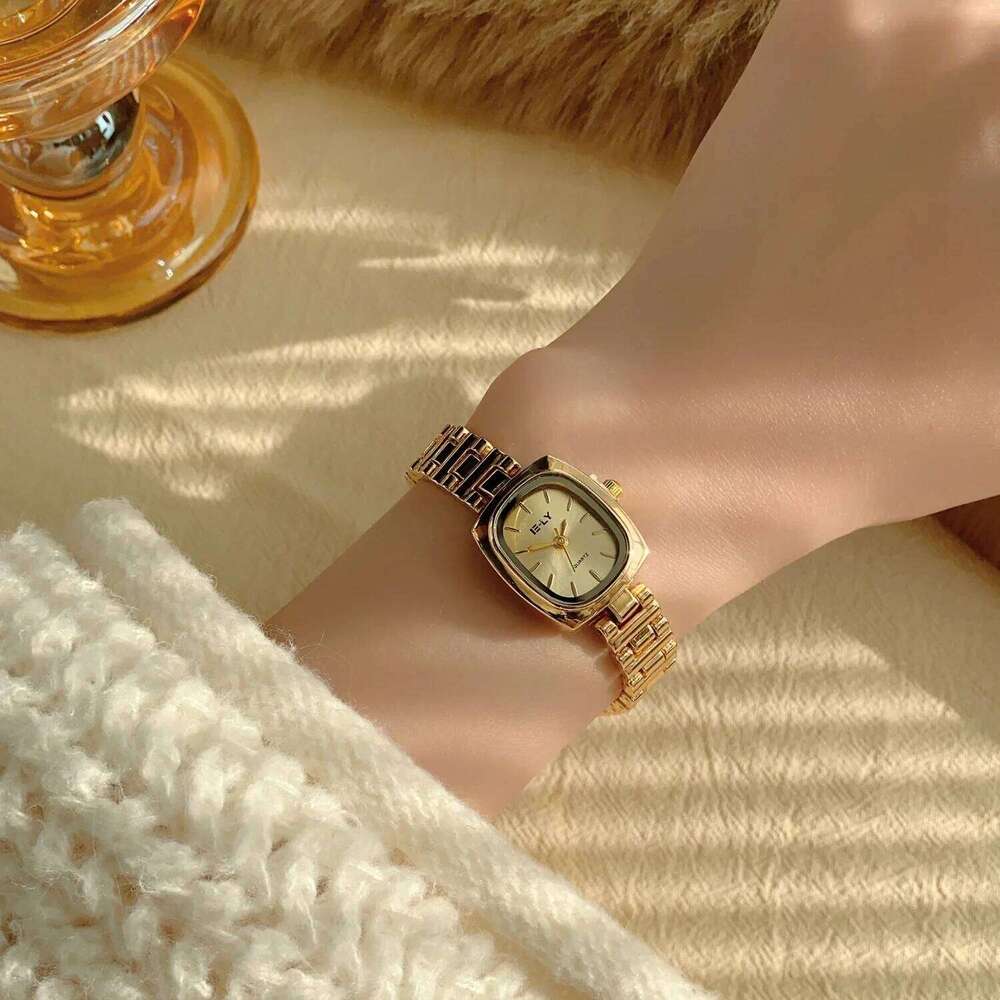 Retro Female Gold Small Square Dial Women's es Fashion Quartz Wristes Ladies Clock Gifts Relojes H260228
