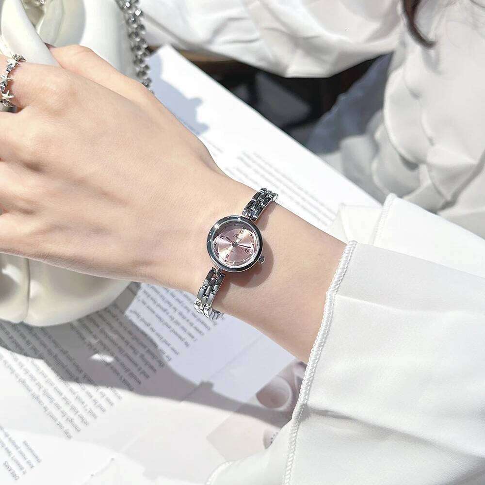 GEDI Minimalist Silver Woman High Quality Small Dial Quartz Ladies es Daily Wear Fashion Wrist Accessory H260228