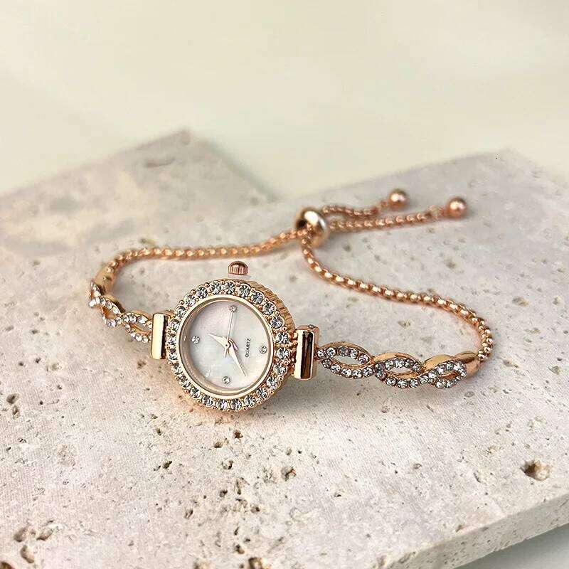 Simple Quartz Small Dial Women's Clock H260228