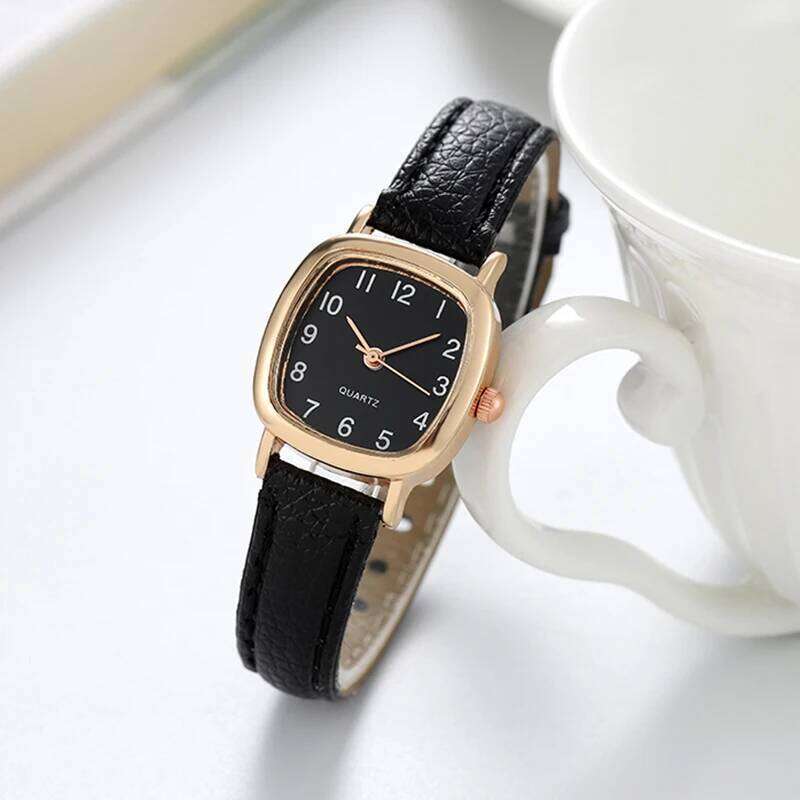 Women's Fashion Small Arabic Quartz es Leather Band Wristes H260228