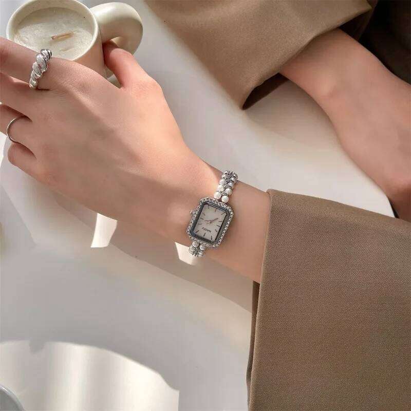 Women's Light Imitation Pearl Quartz H260228