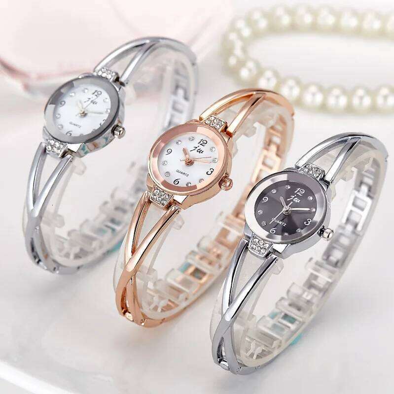 New Fashionable Women Small Dial Quartz Popular Leisure - Time Woman Elegant es H260228