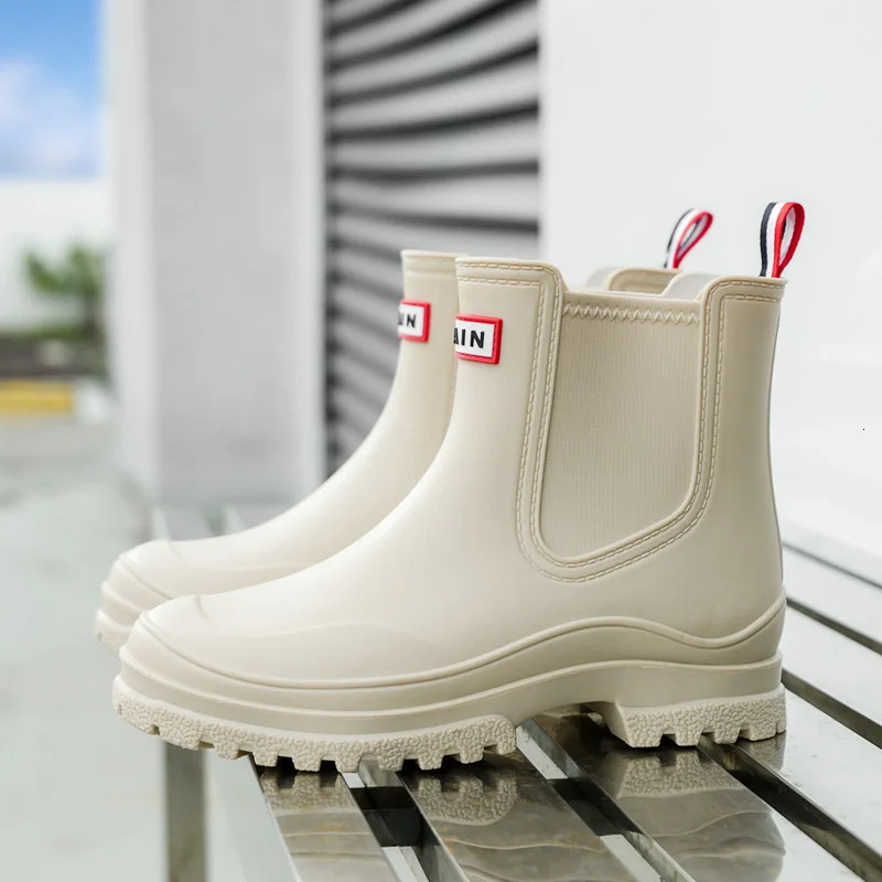 1 Pair of Womens Short Rain Boots Pvc Non-Slip Water Shoes Outdoor Waterproof Shoes Womens Fashionable Water Boots 260227 - view 5