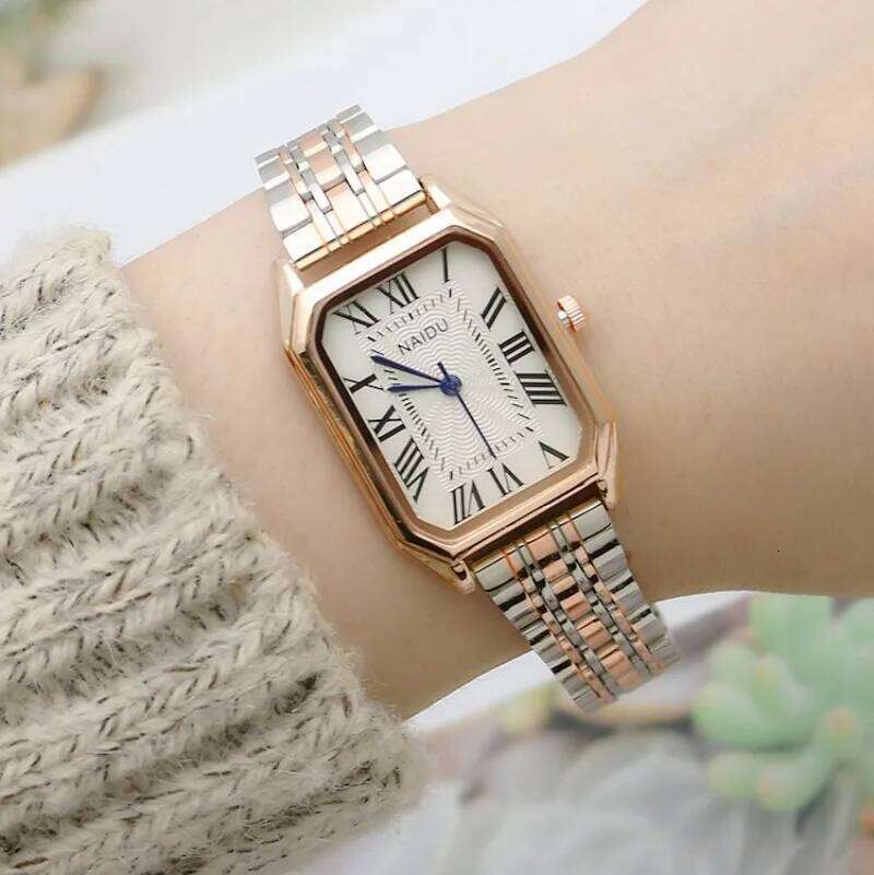 Ladies Rectangle Simple Roman Numerals Small Dial Quartz es Women Niche Clock Female Vintage Wrist Reloj H260228