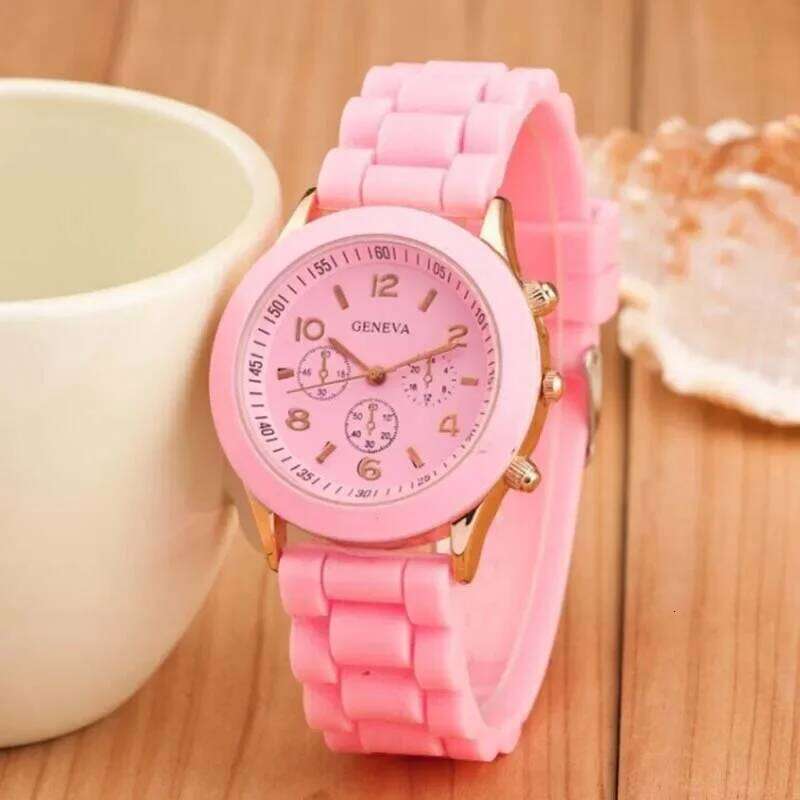 Geneva Silicone Women Ladies Fashion Dress Quartz Wrist Female clock Jelly Colorful children's men Leisure H260228