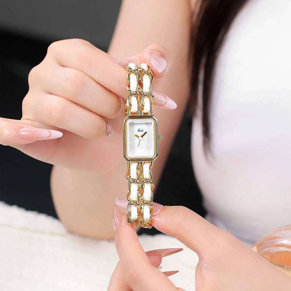 Light High-end Square Plate W atch Niche Creative Women's Small Fragrant Wind Quartz H260228