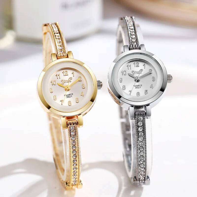 Women's round Arabic numeral small dial steel belt chain quartz H260228