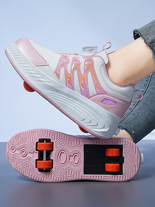 Free shipping 4 Wheel Roller Skate Shoes Teenage Kids Boys Girls Flashing Light Shoes Led Light Luminous Sneakers Outdoor Casual Shoes for Women Size 