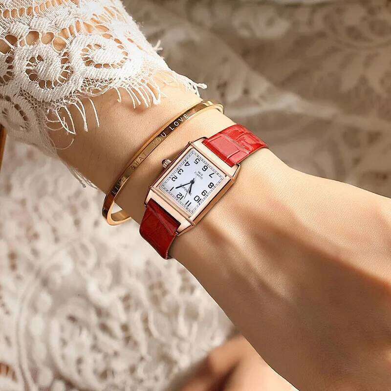 Fashion Women es Luxury Metal Rose Gold Square Ladies Quartz Wrist Rectangle Red Leather Female Clock H260228