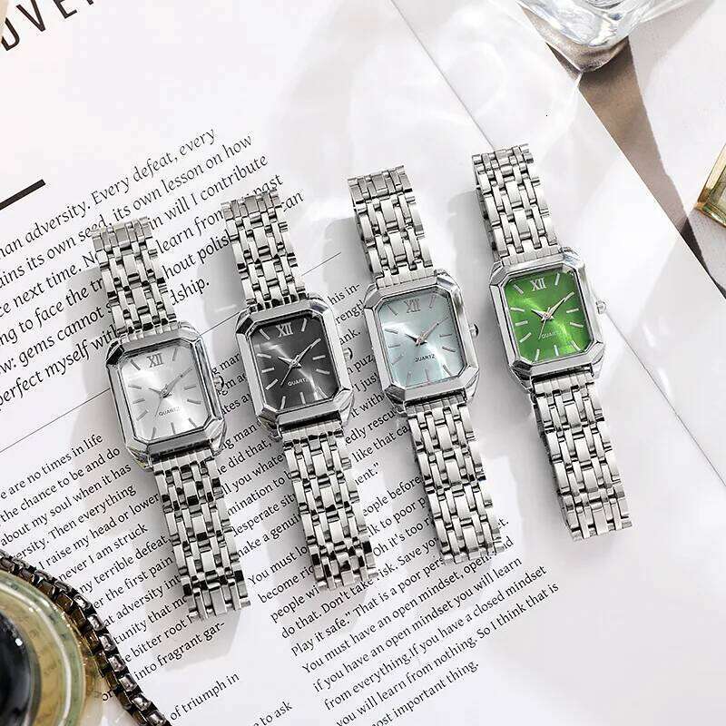 Compact Quartz Simple Design Holiday Gift without Box Square Ladies H260228