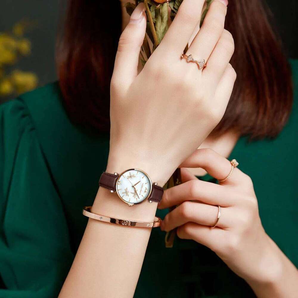 Hannah Martin Fashion Rose Gold Womens Japanese Quartz Movement Casual Leather Strap 3Bar Waterproof Dragonfly Women H260228