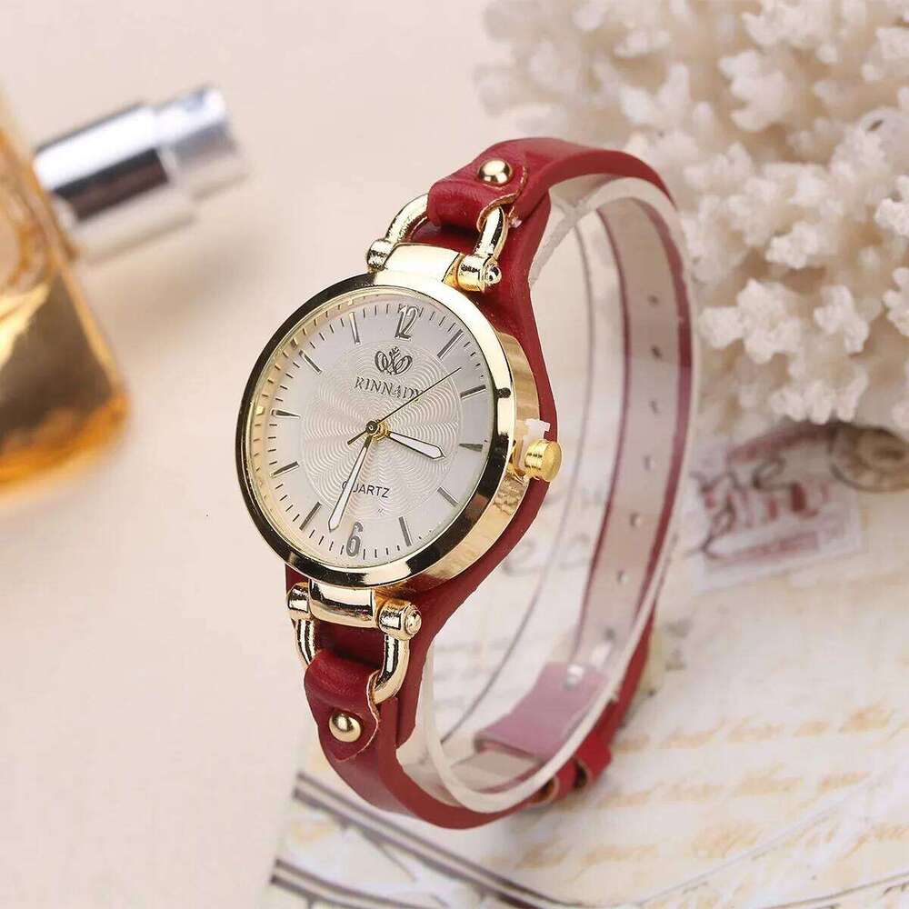 vintage Ultra-thin Leather Strap Women es Ladies Casual Quartz Wristes Clock Gift Reloj Mujer H260228