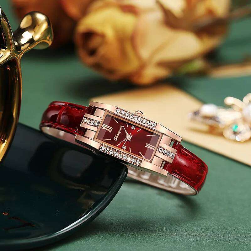 Women's square small green , diamond inlaid quartz H260228