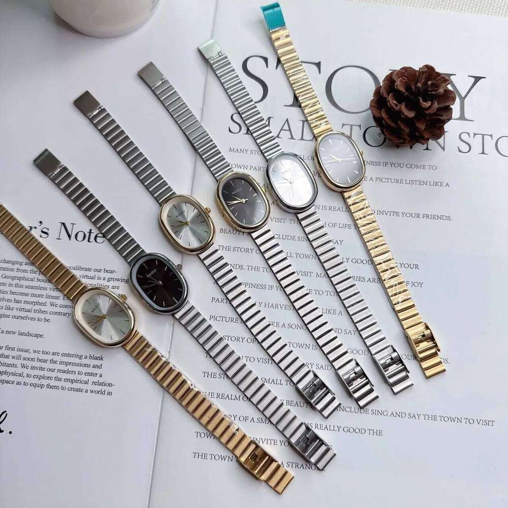 New Women's Simple Chain oval dial Compact Korean Version Versatile Clothing Female Fashion Quartz Wristes H260228