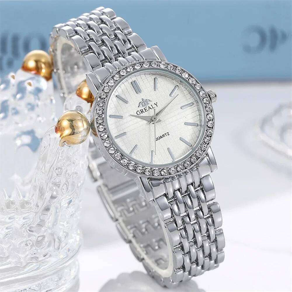 New Luxury Exquisite Women Business Fashion Casual Round Rhinestone Quartz Gift For Friends Family Relogio H260228