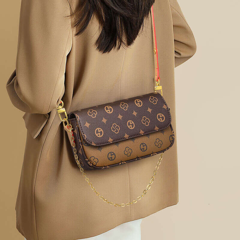 Luxury Shoulder Bags Totes Hobo New Autumn Winter Small Chain Women S Niche Design High End Crossbody Bag SENYY