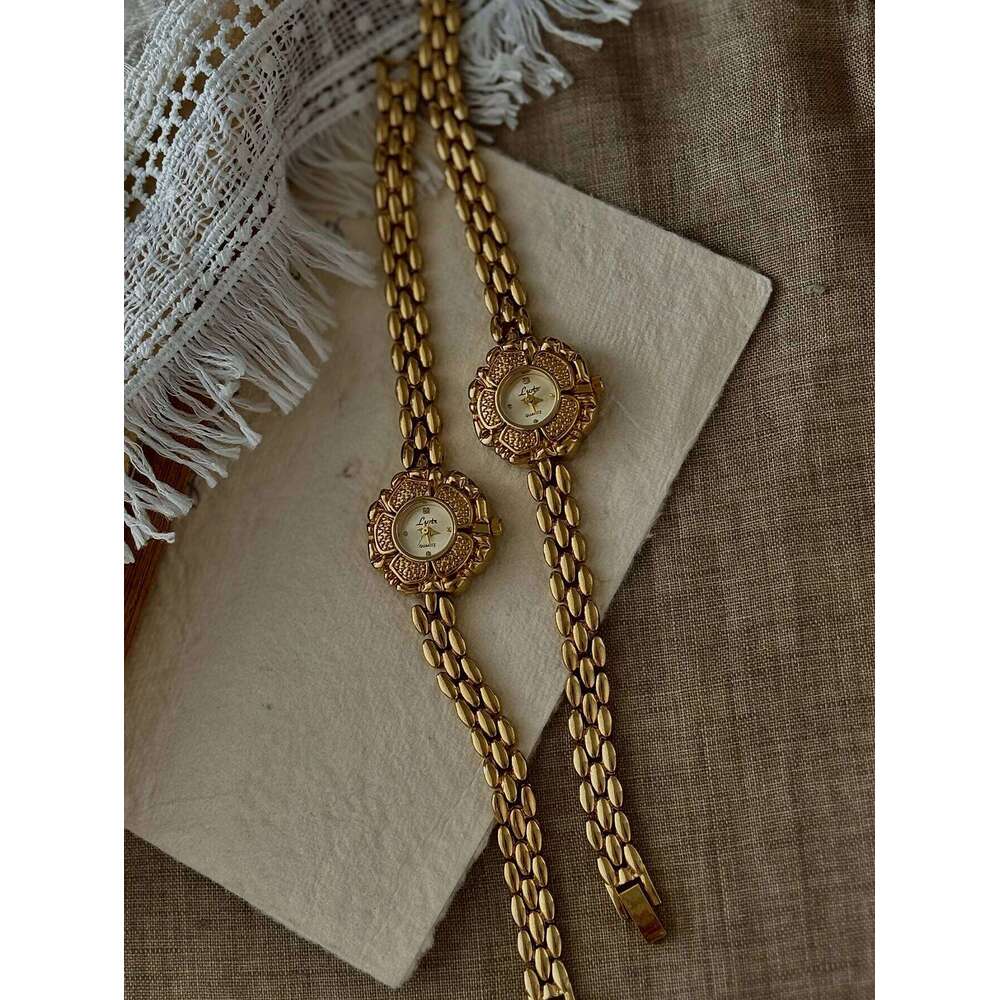 1 Piece of French Golden Retro Camellia Exquisite, Elegant, Personalized, Fashionable, Classy Waterproof Women's Quartz , Suitable for Daily Wear