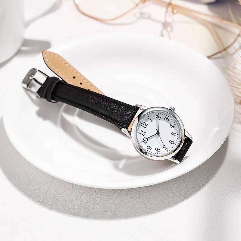 Digital Quartz Compact Belt Women's H260228