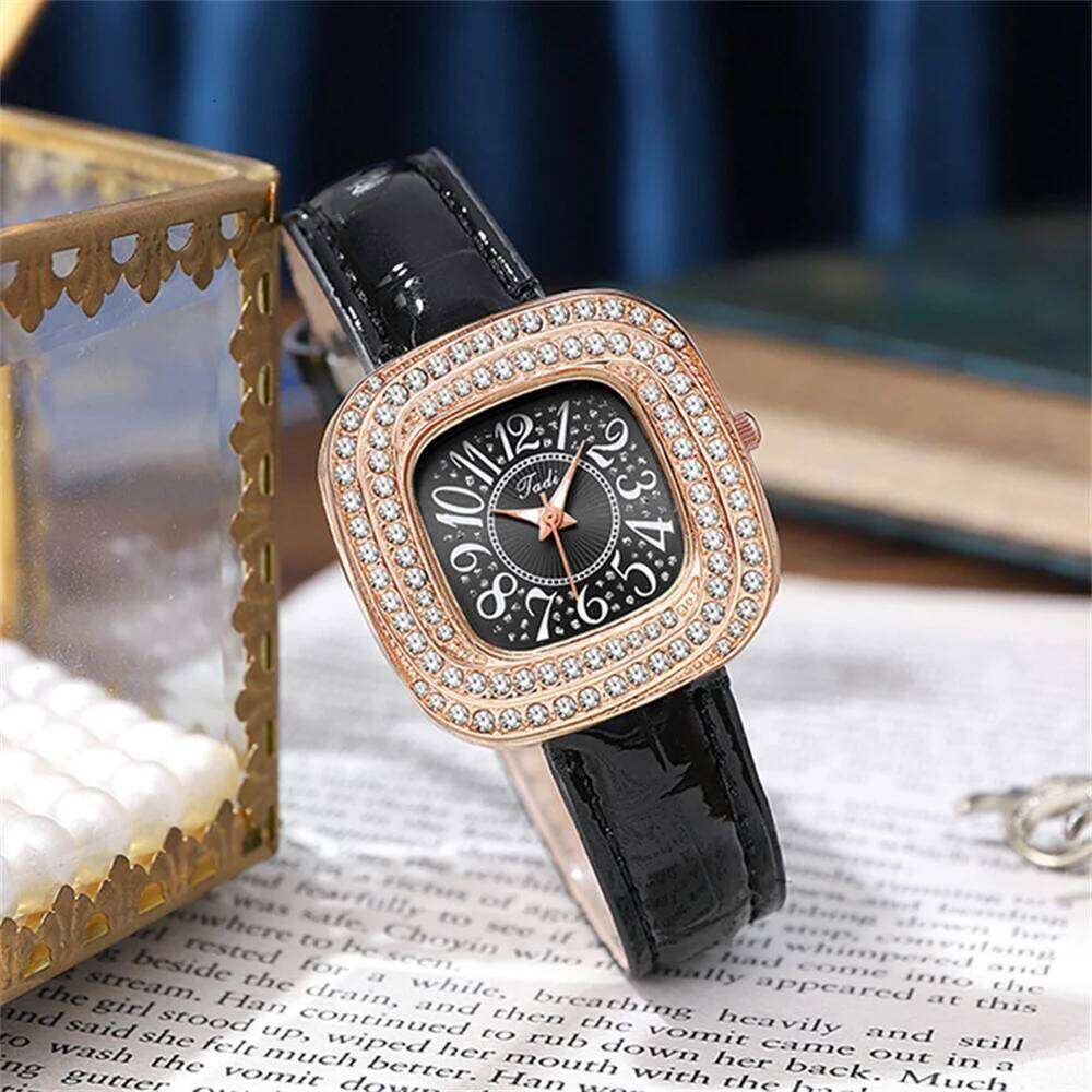 Fashion Full Star Ladies Square Arabic Numerals Quartz Casual Green Leather Women's Gift Clock Wrist H260228