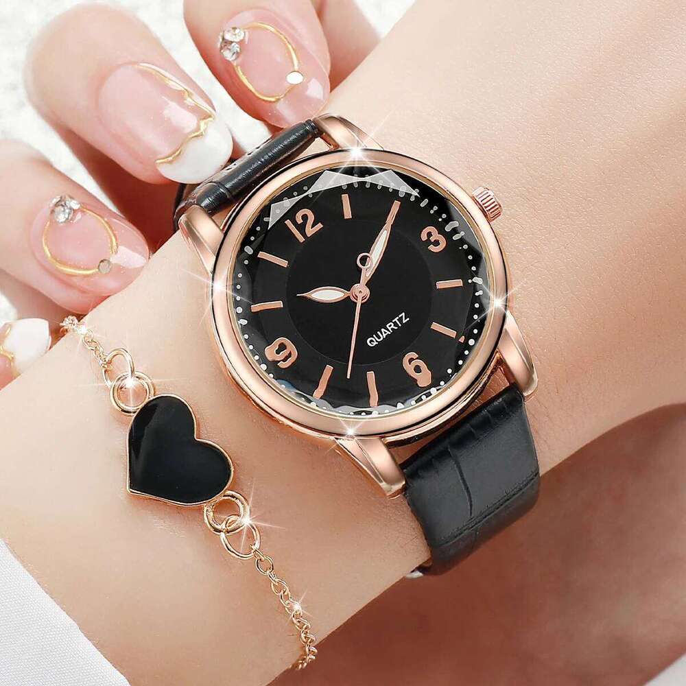 2PCS/Set Women's Casual Arabic Dial Leather Band Quartz Heart SetWithout Box H260228