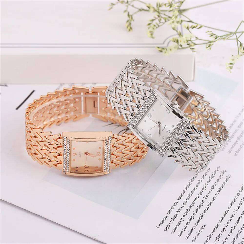 Golds Ladies Hot Fashion Simple Square Diamond Female Quartz es Stainless Steel Women Clock Dress H260228