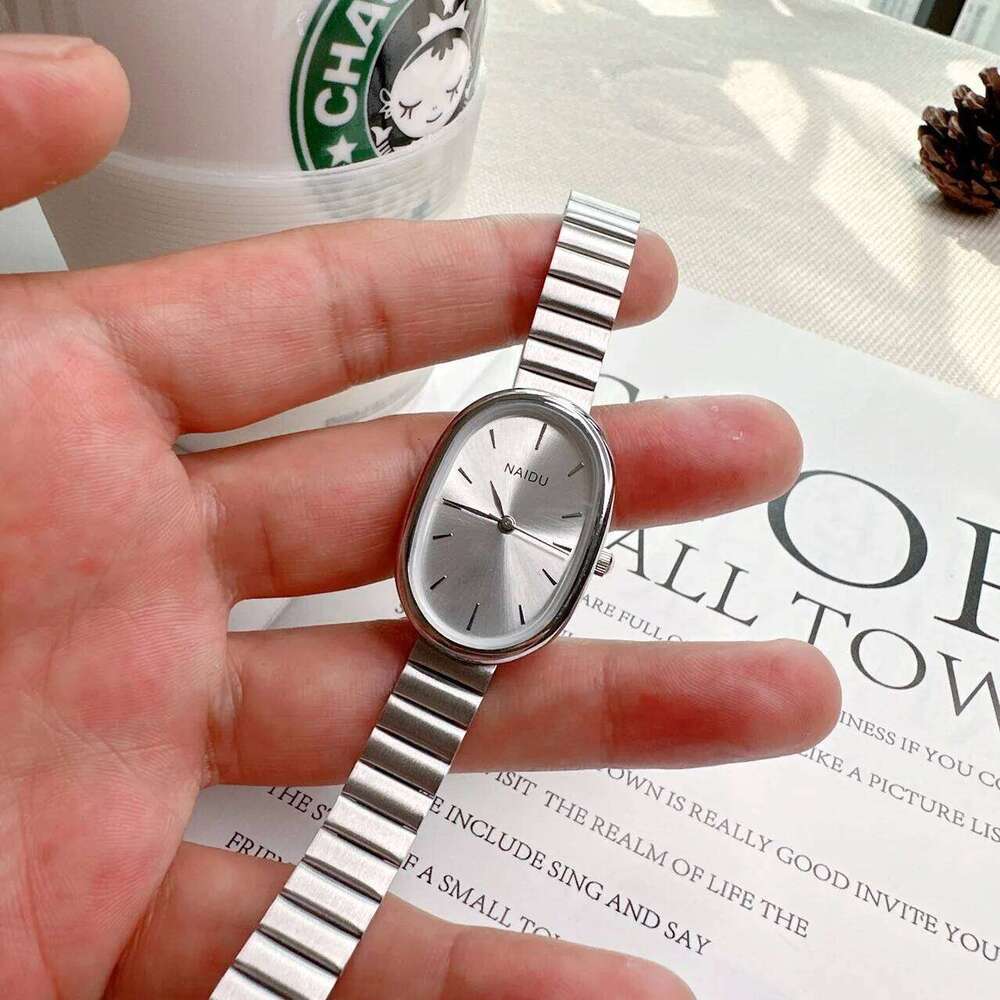 New Women's Simple Chain oval dial Compact Korean Version Versatile Clothing Female Fashion Quartz Wristes H260228