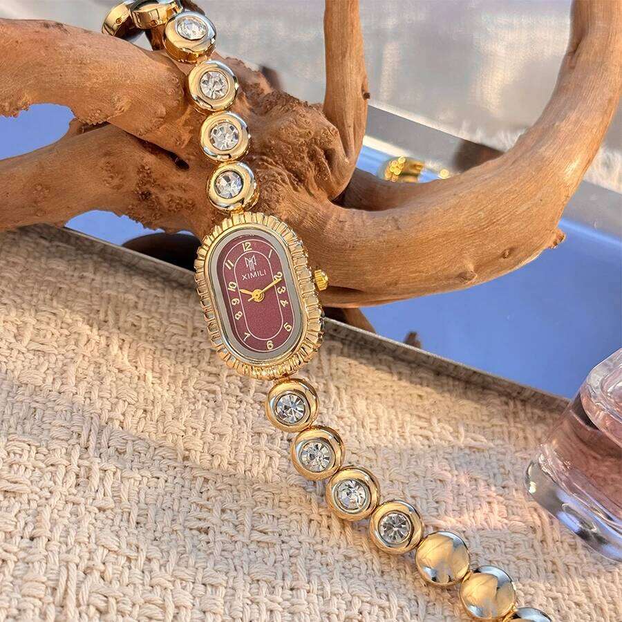 New Arrival Elegant Oval Shape Compact Gold for Women Vintage Elegance Diamond Embedded Quartz Wrist H260228