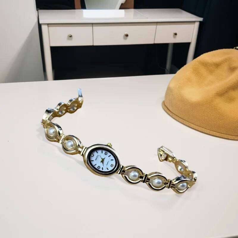 New oval women's steel strip antique imitation pearl H260228