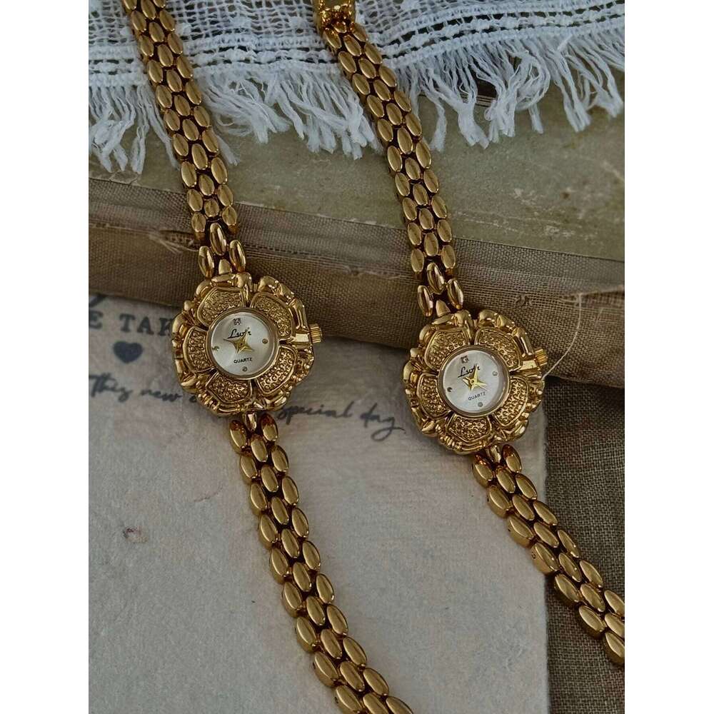 1 Piece of French Golden Retro Camellia Exquisite, Elegant, Personalized, Fashionable, Classy Waterproof Women's Quartz , Suitable for Daily Wear