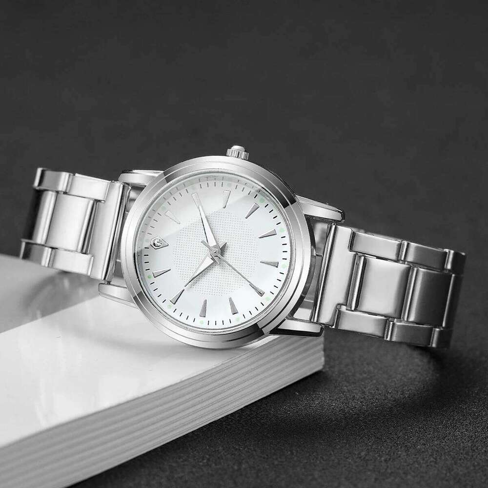 Fashion Women es Casual Alloy Band Simple Dial Analog Quartz WristWithout Box H260228