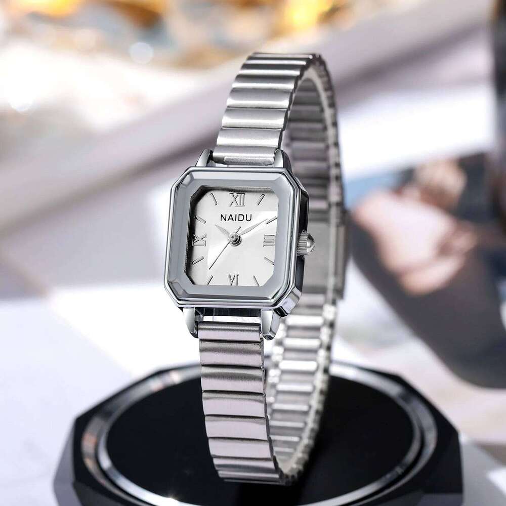 Women's exquisite high appearance level simple mixed bar dial bamboo steel band quartz . H260228