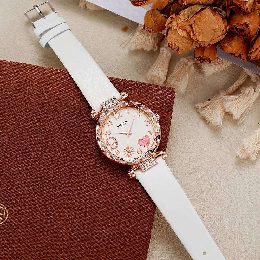 New Lovely Diamond Heart Leather Strap Women's Quartz for Christmas and Halloween Gifts H260228