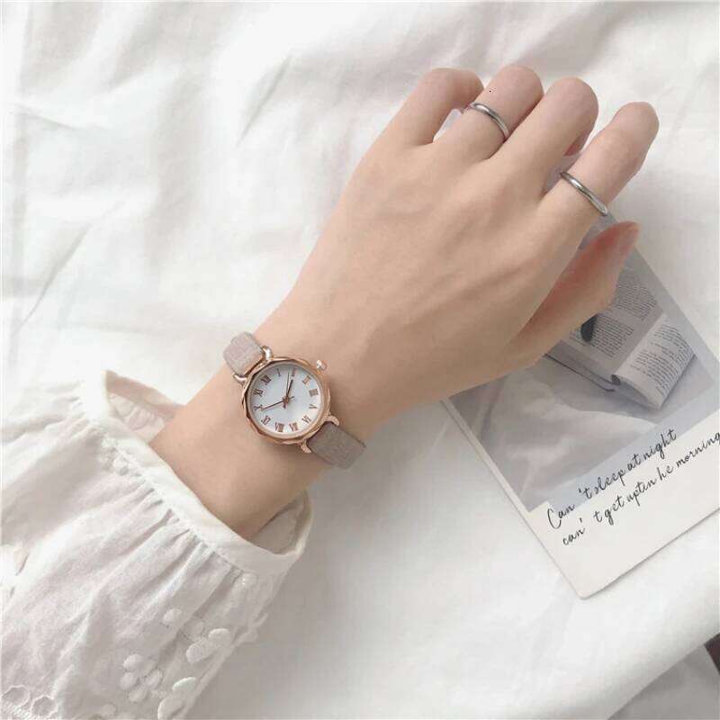 Elegant Women's Rhombus Quartz | Roman Dial & Trendy Leather Band - Ideal for College Wear H260228