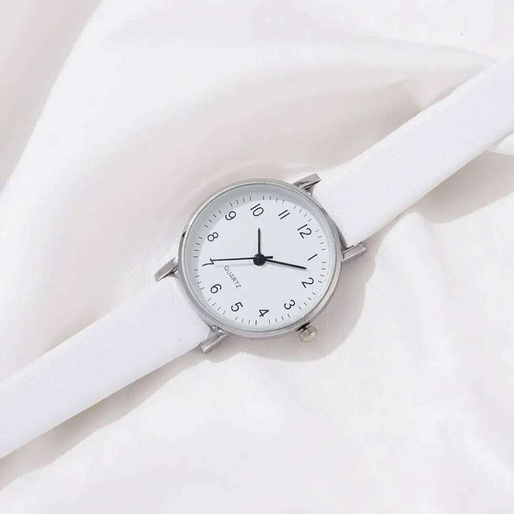 Simple Women's 2Pcs White Dial Leather Strap Quartz Wristes Set Casual Ladies es Clock Gift H260228