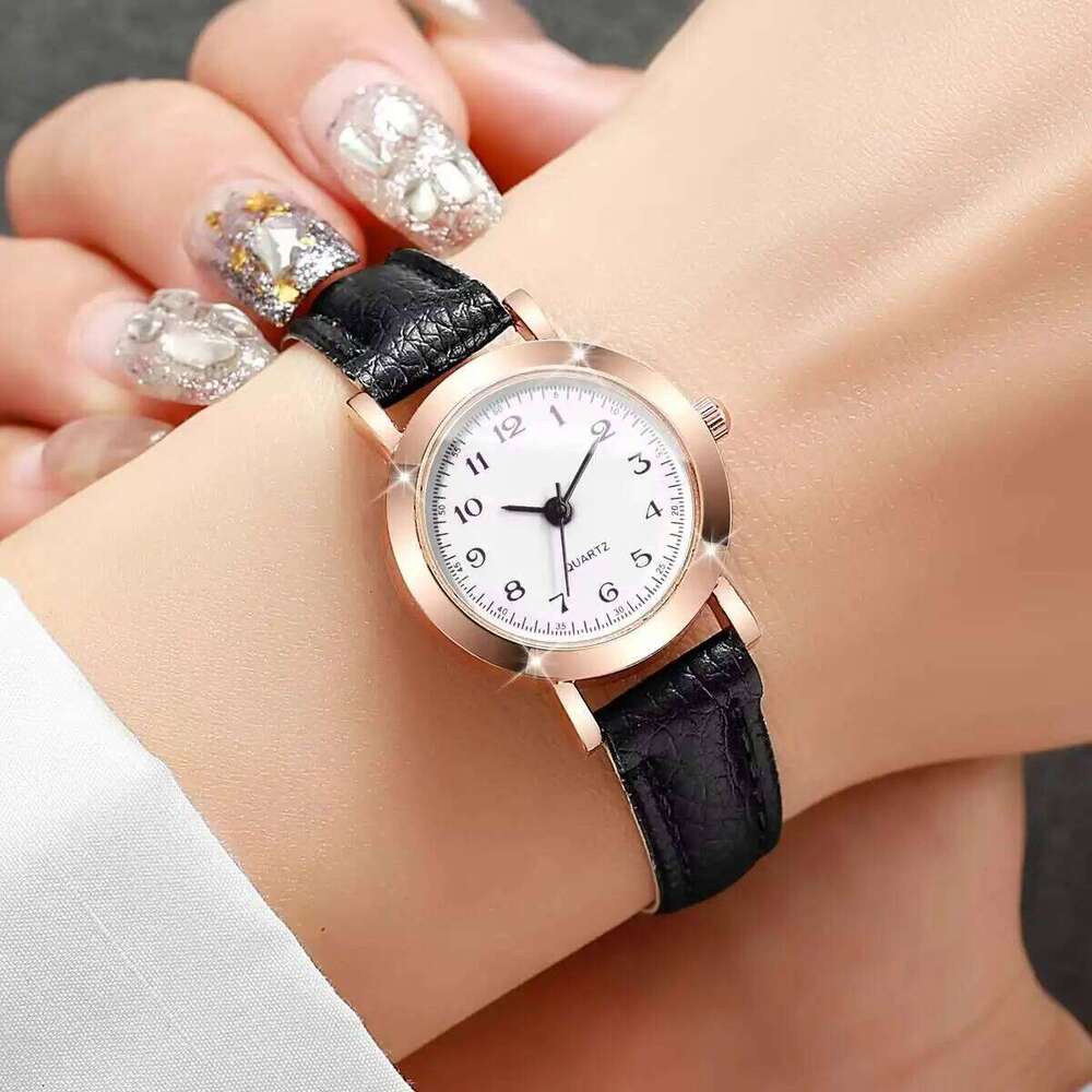 Fashion Small Dial Women es Casual Leather Strap Analog Quartz Wrist Girls ClockWithout Box H260228