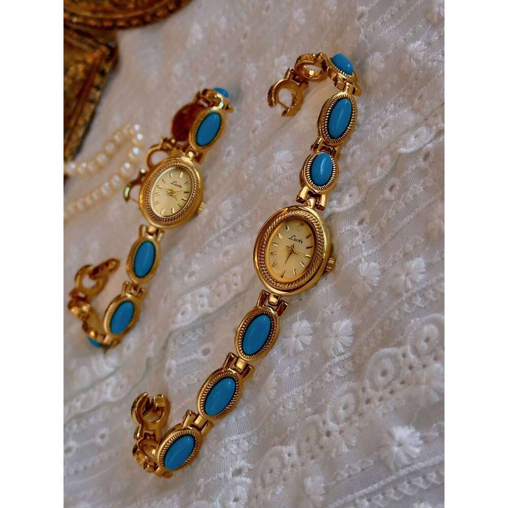1 Piece of French Fashionable and Elegant Women's Artificial Turquoise Stone Inlaid Strap 30m Waterproof Oval Quartz with Classic Retro Dial, Sui